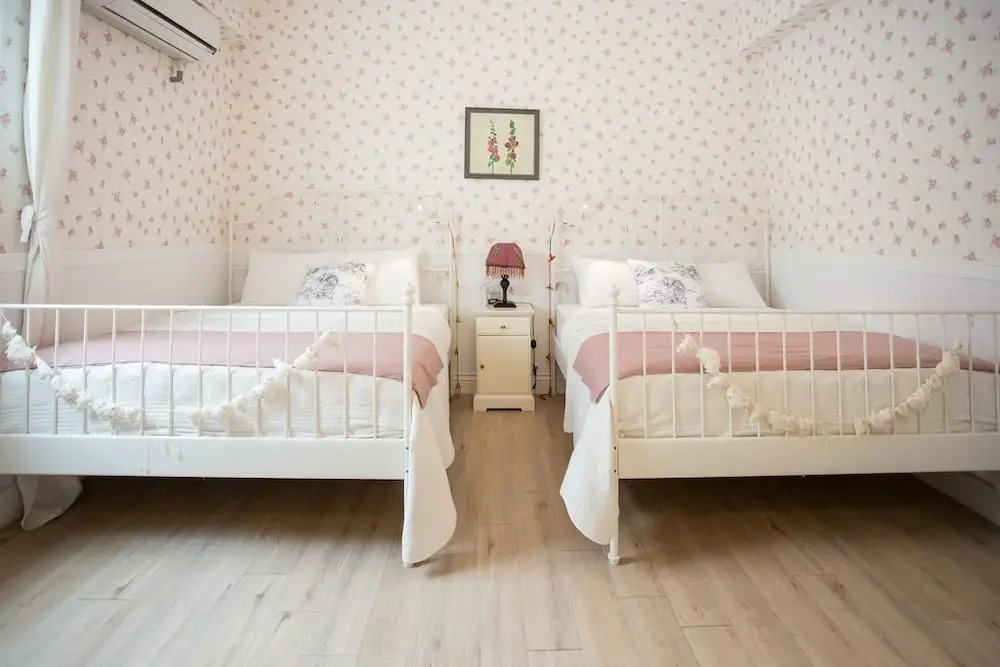 Antlers Guest House
