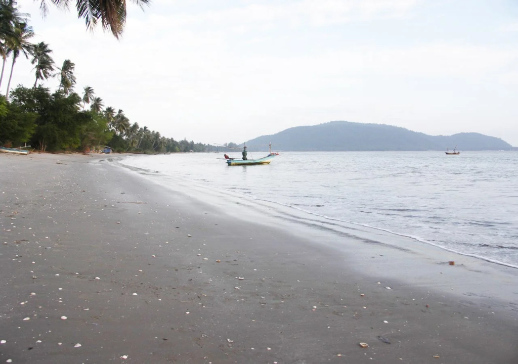 Sailom Resort Bangsaphan
