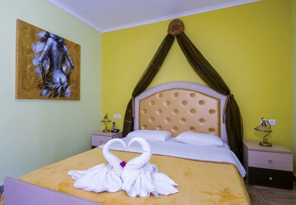 Suite Room For 5