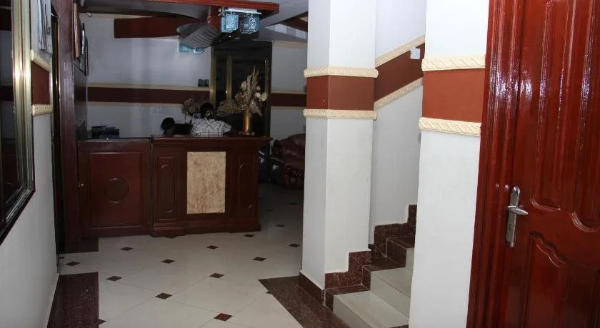Lenana Hotel
