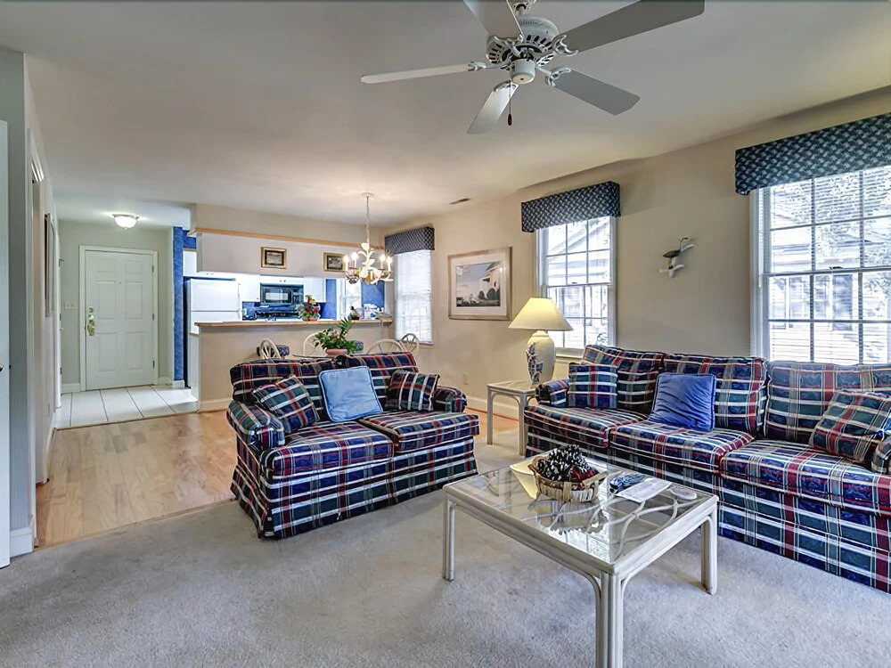#200-3 Stillwood Drive 2 Bedrooms 2 Bathrooms Condo