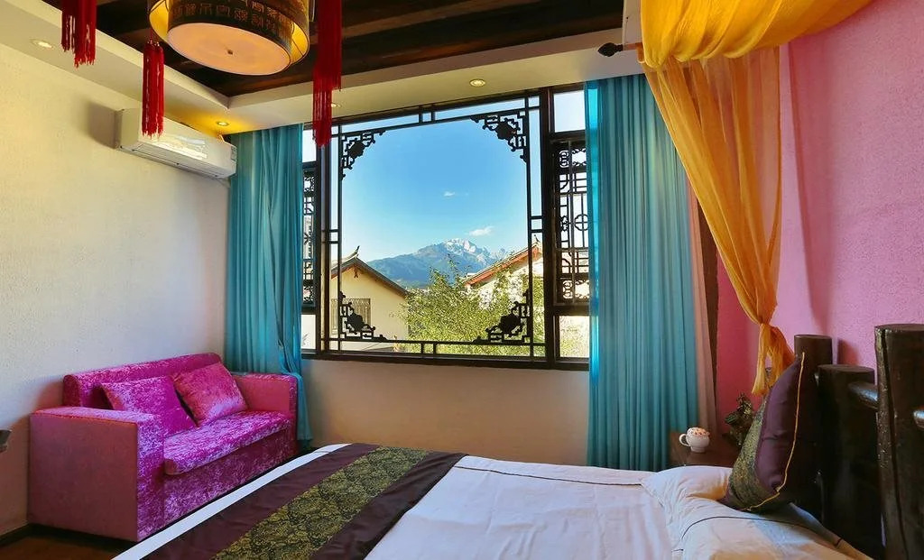 Huashen Hotel