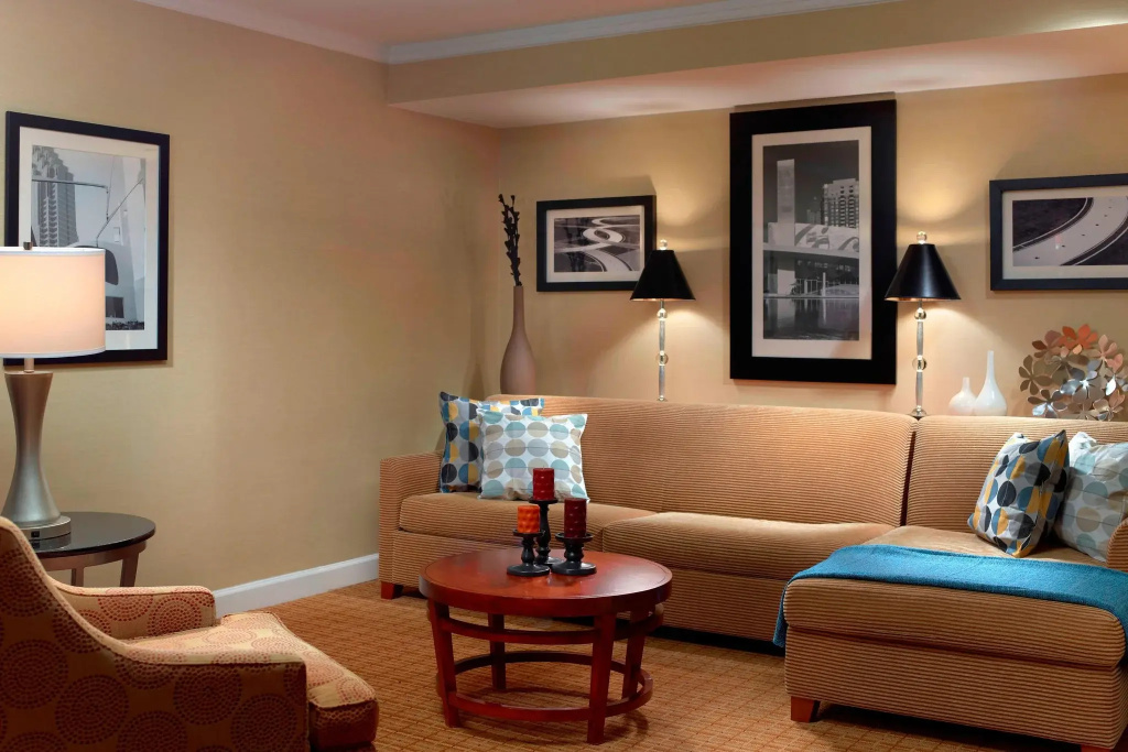 Atlanta Marriott Suites Midtown