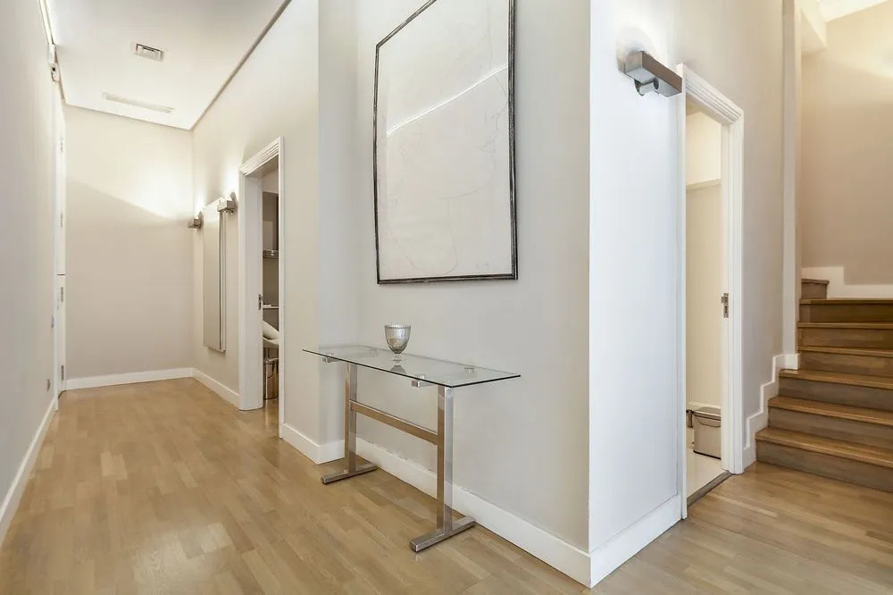 Uma Suites Luxury Downtown