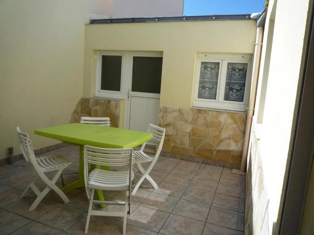 Maison T4 avec Garage et WiFi à 300m de la Plage - Quartier Arago - FR-1-92-655