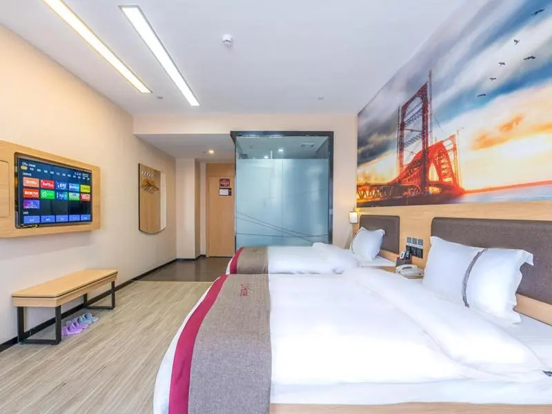 Thank Inn Plus Hotel Guiyang Baiyun District Greenland Xinduhui