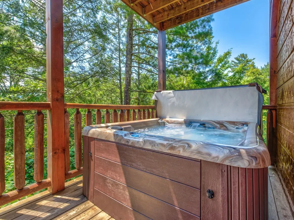 Gatlinburg Majesty by Jackson Mountain Homes