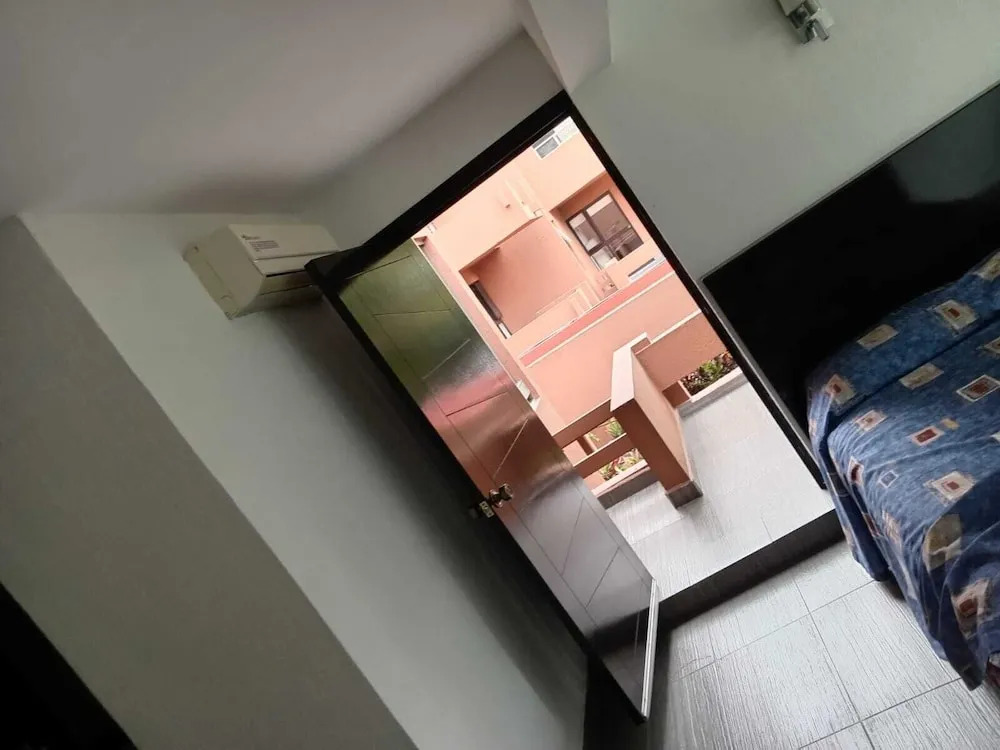HOTEL PUNTA GALERIA