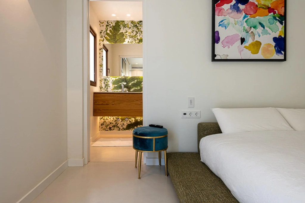 Villa Lifestyle Cap Martinet with magic seaviews