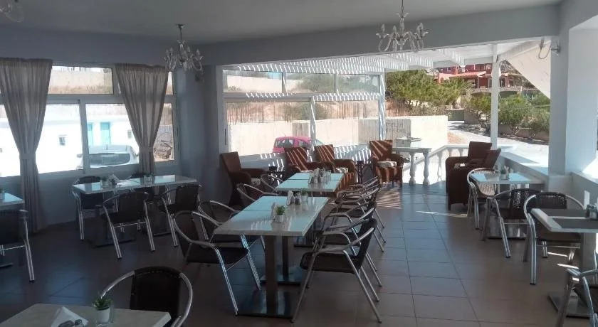 Castelia Bay Hotel