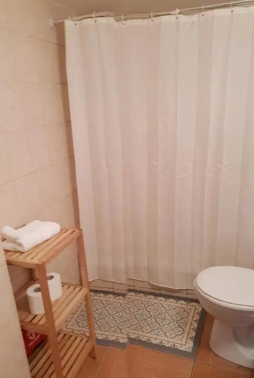 Ground Floor Studio 50 meters from the beach