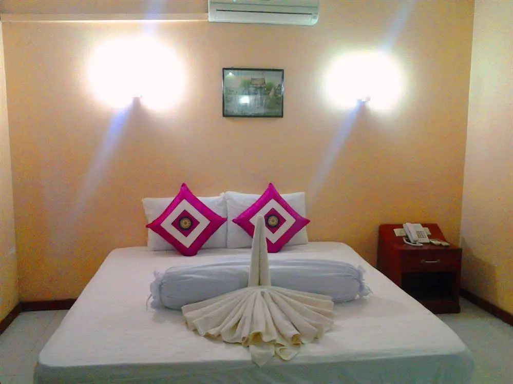 Angkor Saphir
