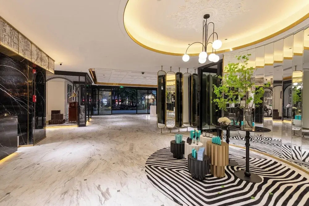 XANA Deluxe International Hotel Dongshankou Metro Station Branch