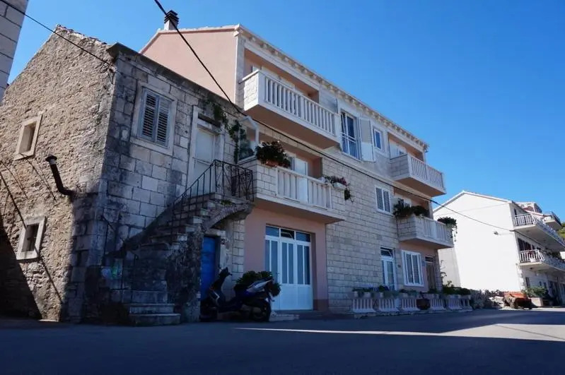 Apartments Korta