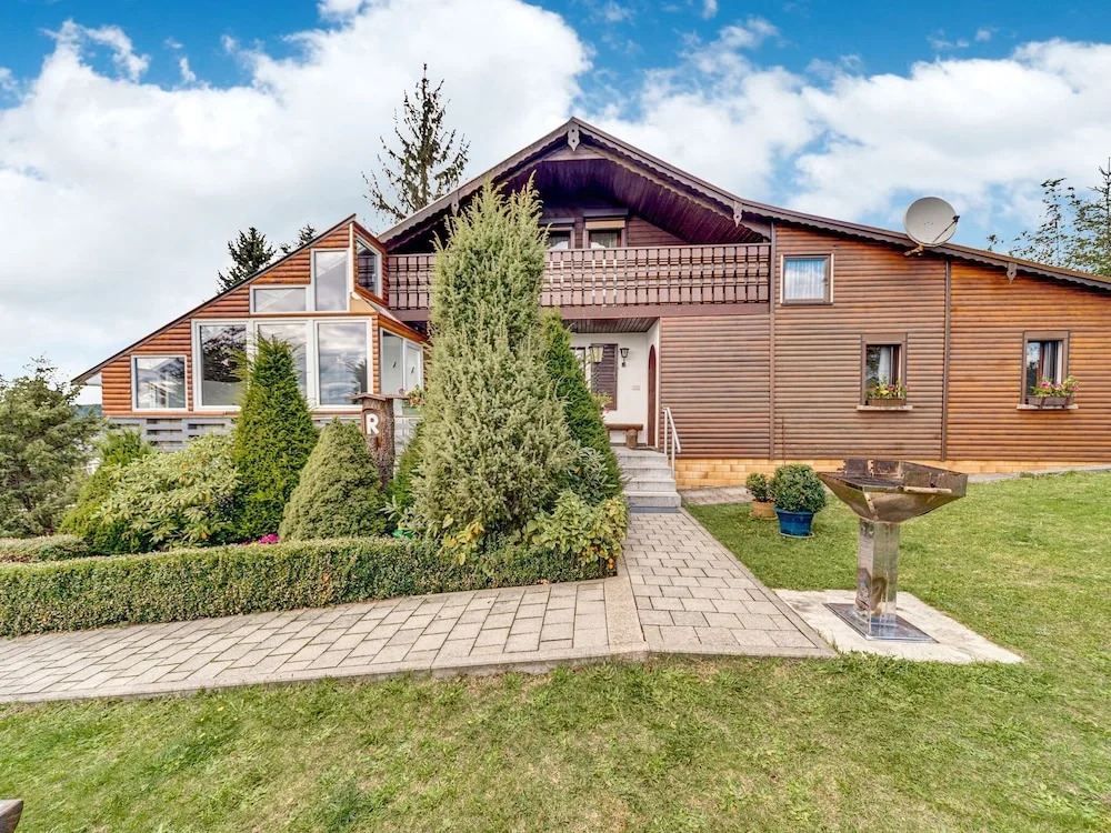 Charming Holiday Home in Neustadt am Rennsteig With Sauna