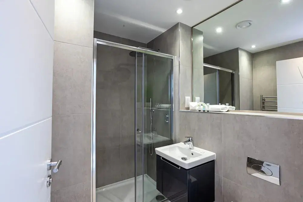 Spacious Two Bedroom Penthouse in MCR City Centre