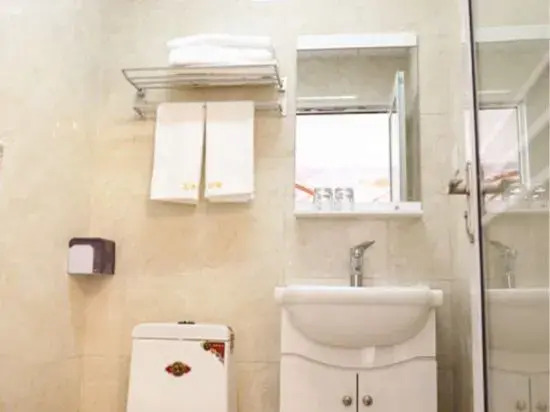 Aishe Apartment (Changsha University of Science and Technology)