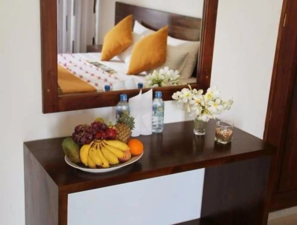 Hideaway Lodge