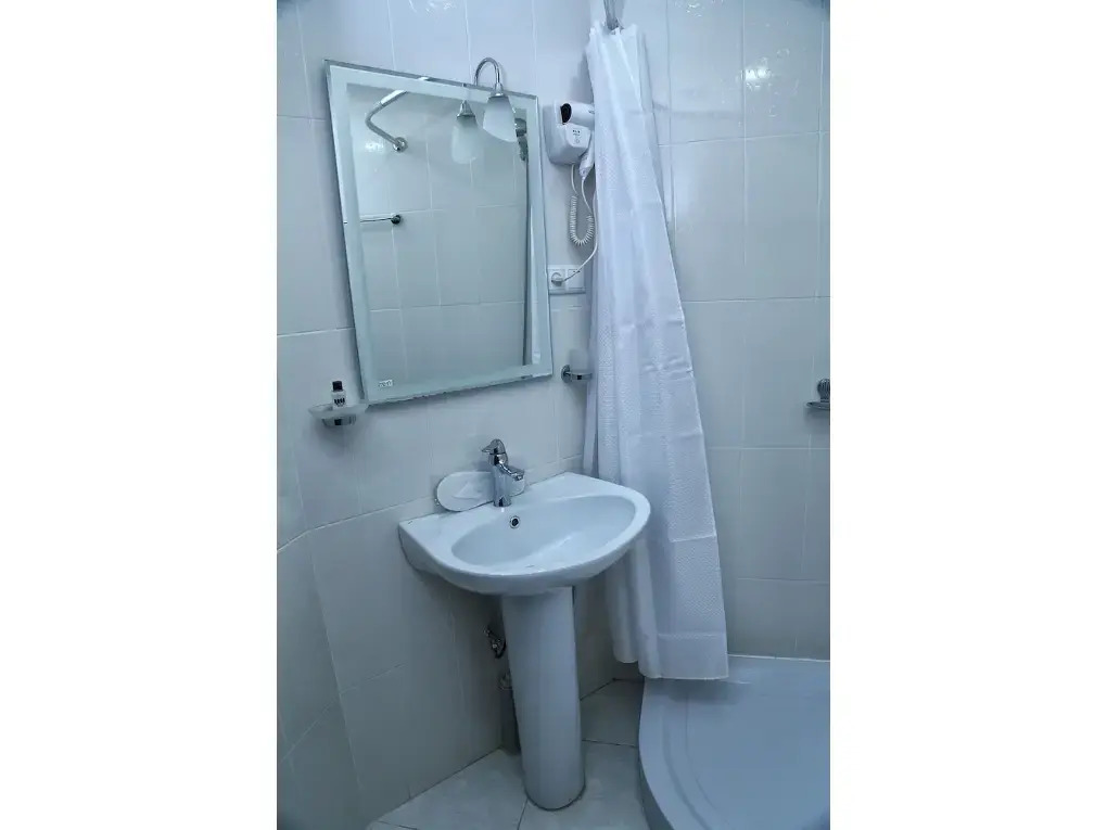 Отель Лара
