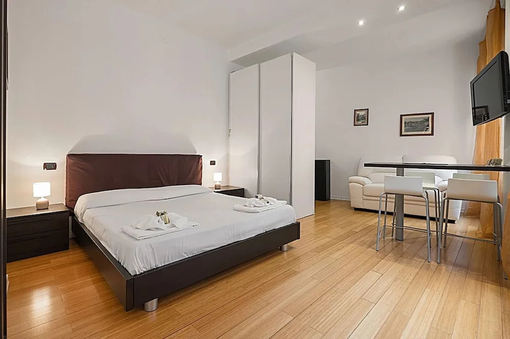 Flats4Rent Dimora Arena