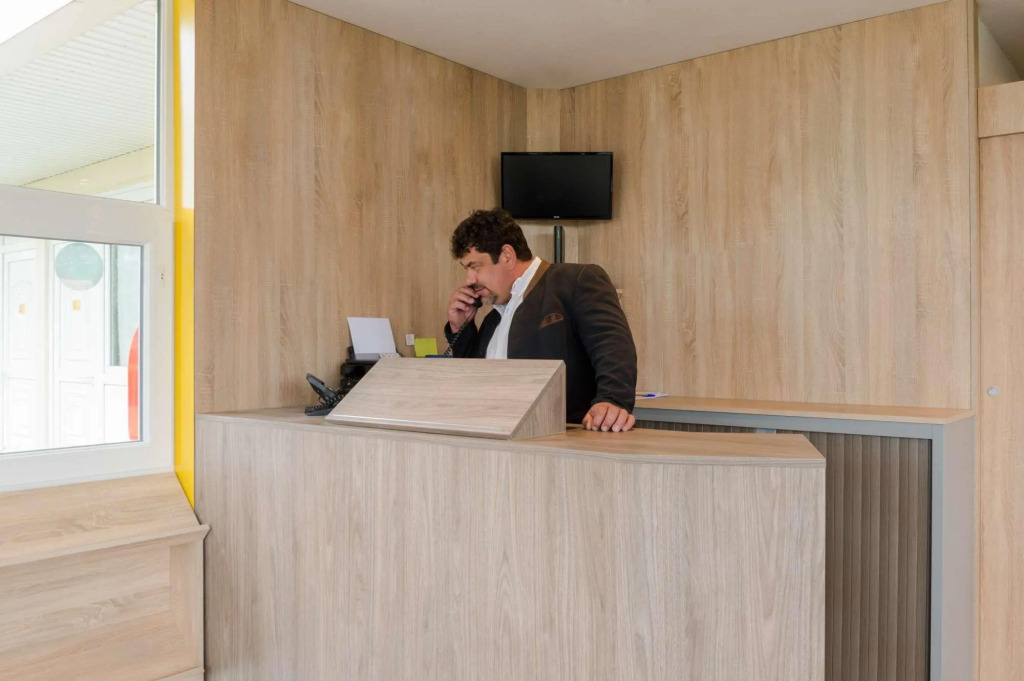 The Originals Access Aéroport, Hôtel Aurillac
