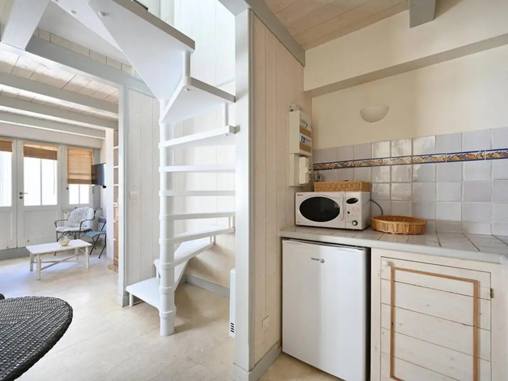 Maison Les Portes-en-Ré, 2 pièces, 2 personnes - FR-1-434-86