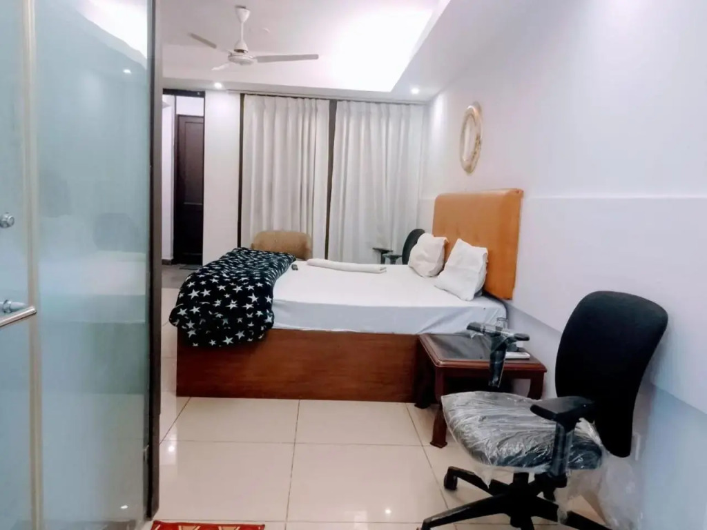 FabHotel Blueberry Hauz Khas