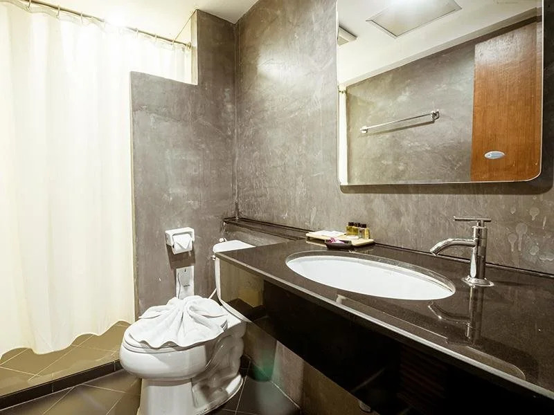 B2 Bangkok (Srinakarin)