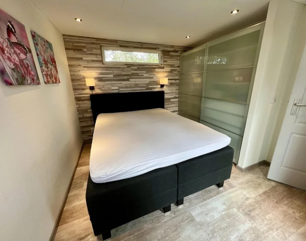Modern Chalet in Campanula Park With Garden