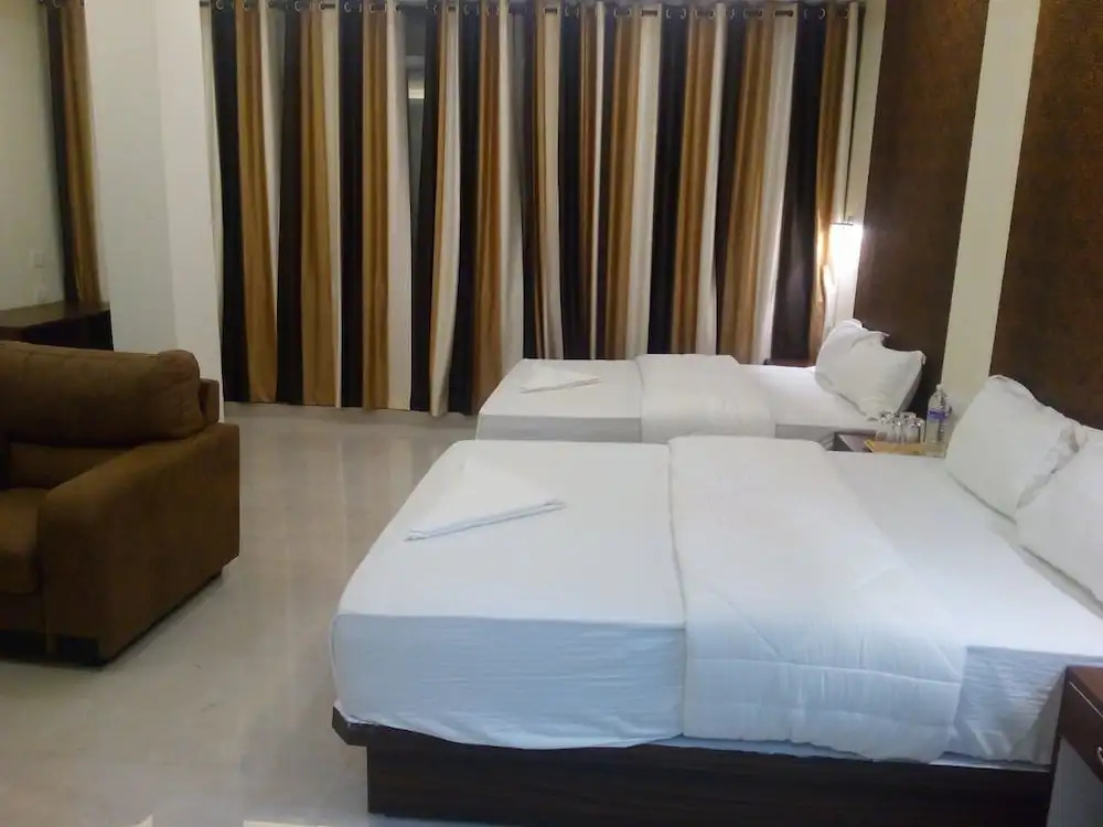 Hotel Marina Manor