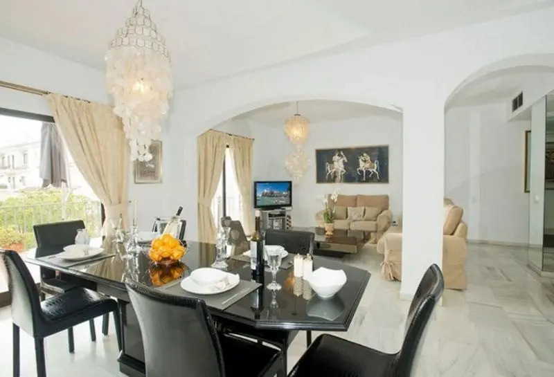 Apartment in Marbella, Malaga 102955