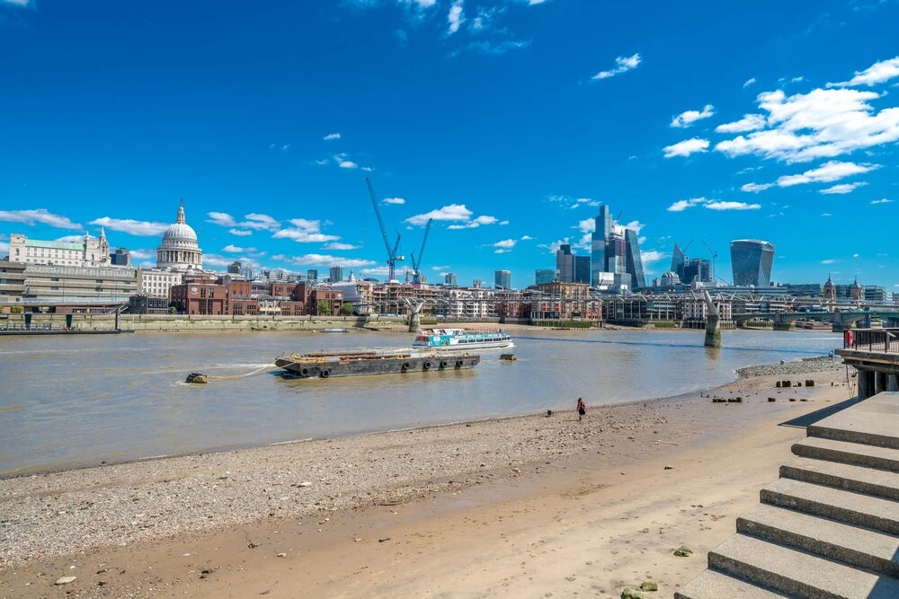 Altido 2-Bed Flat W/ Thames View