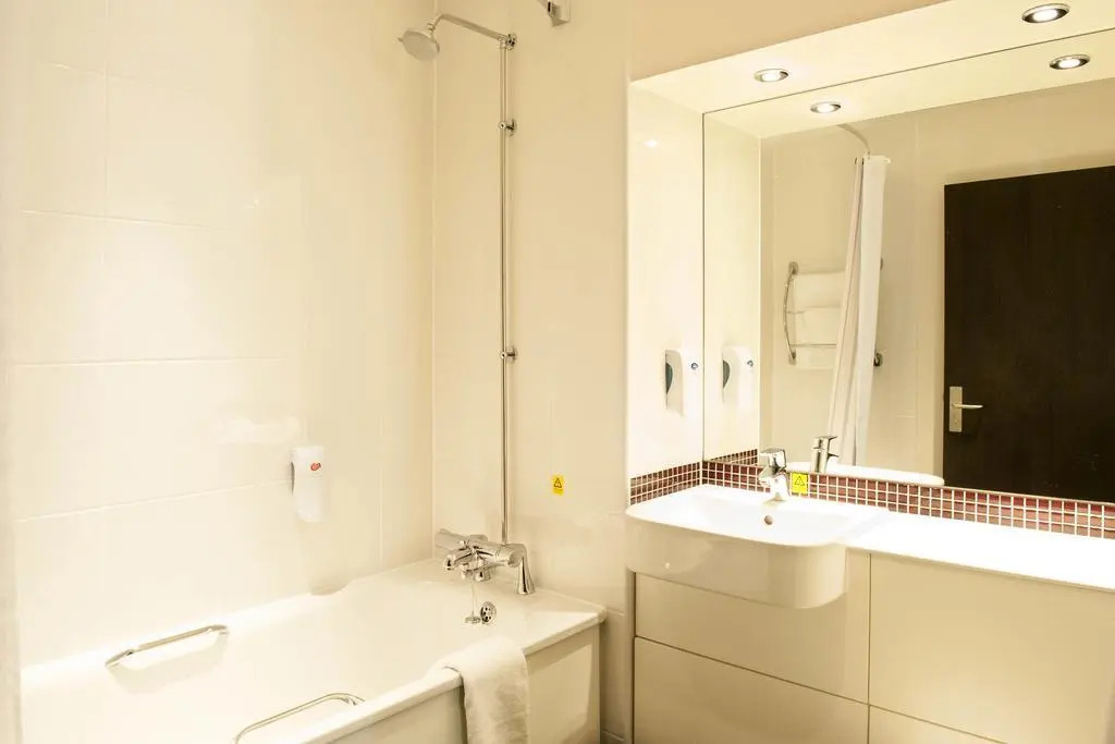 Premier Inn York South West