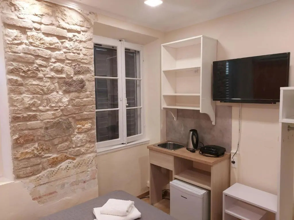 Corcyra microflat in old town