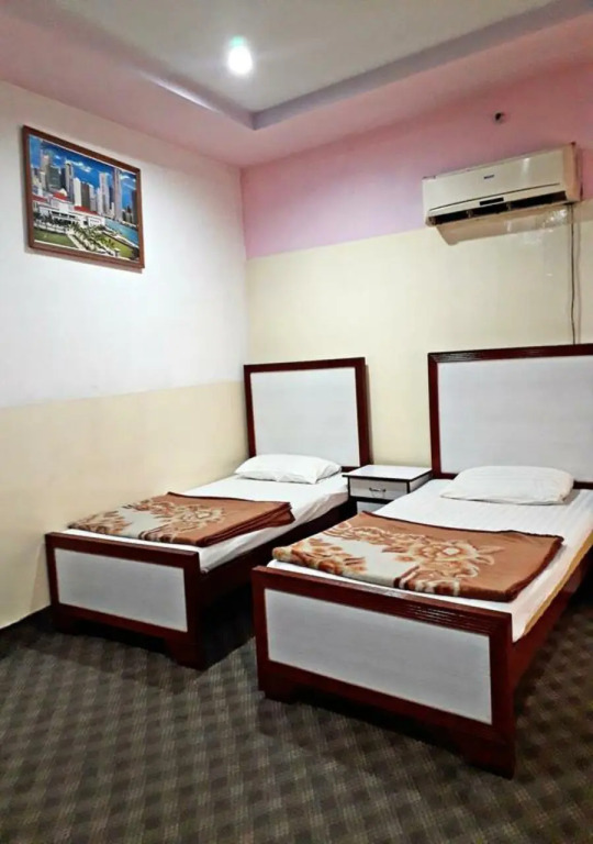 Gulberg View Hotel