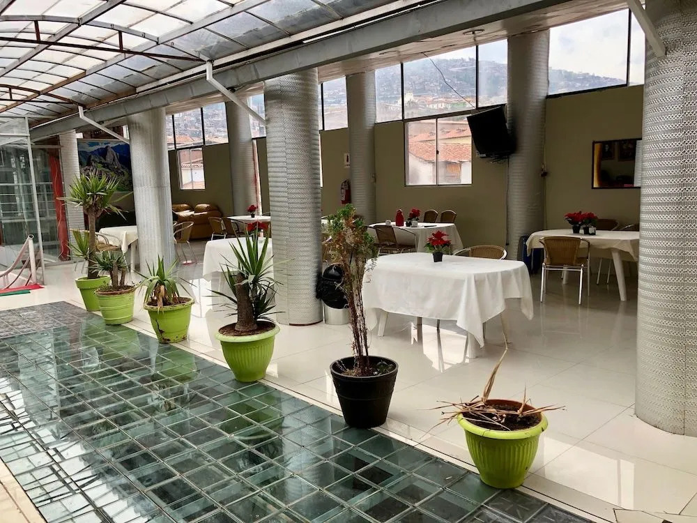 Hotel Plateros