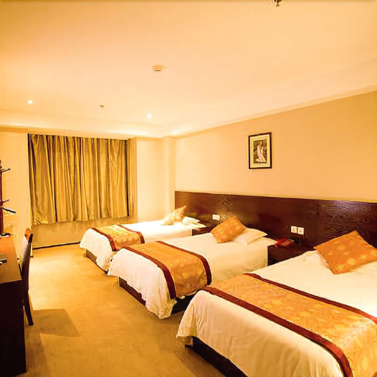 Chaoyue Business Hotel