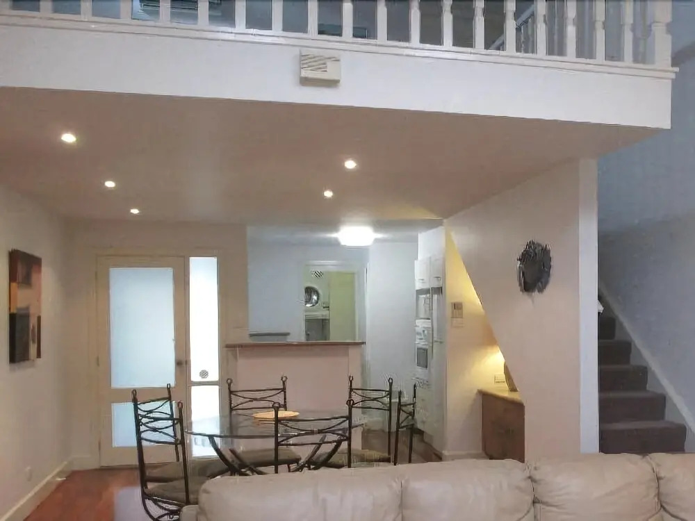 Petrel Deluxe Villa