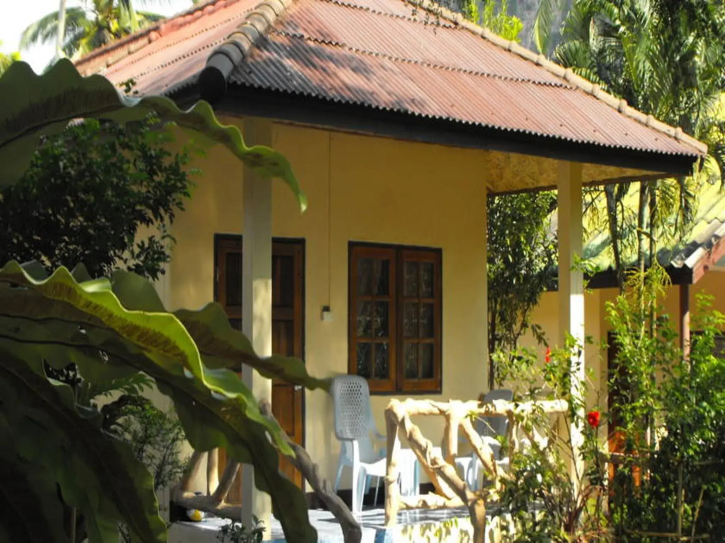 Adam Bungalow