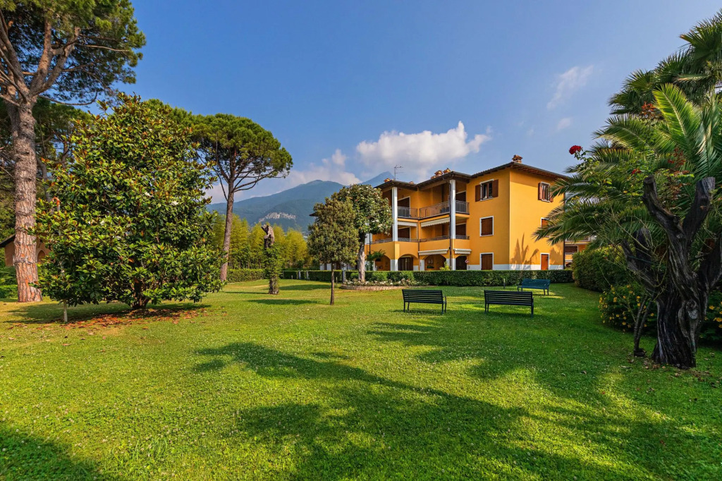 Rivellino Village 14