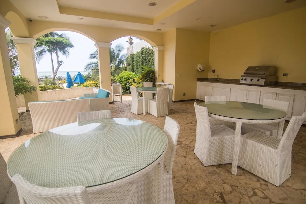 Luxury Ocean View Apartament Acqua 303