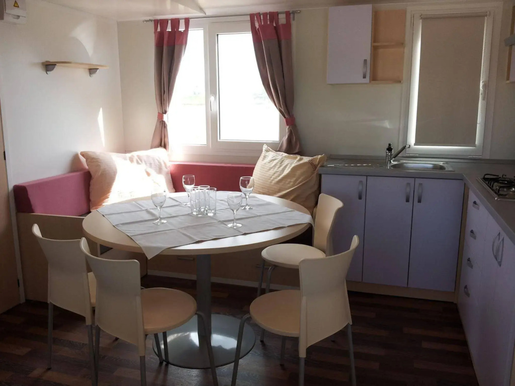 Mobile Homes Peroš