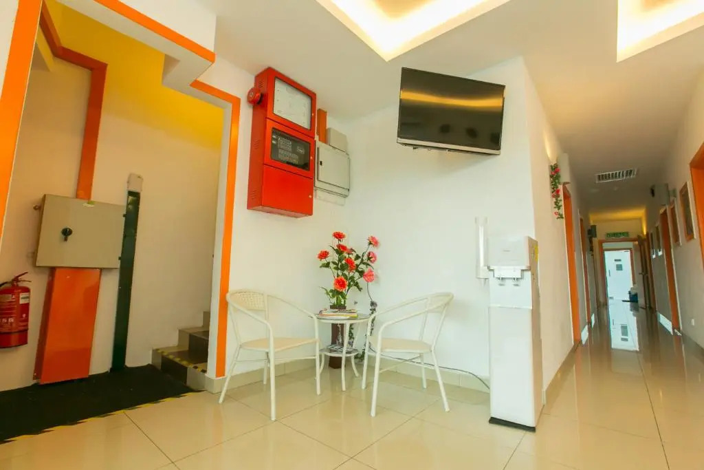 1 Hotel Mahkota Cheras