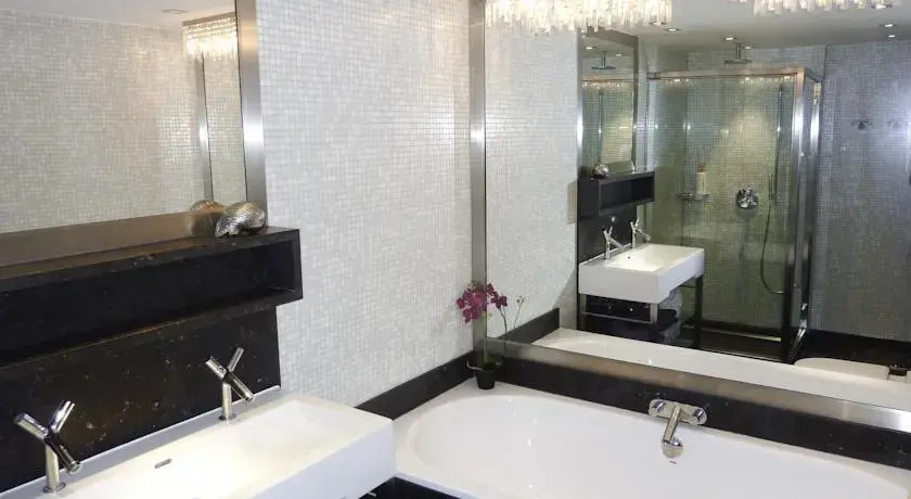 Flair Rooms