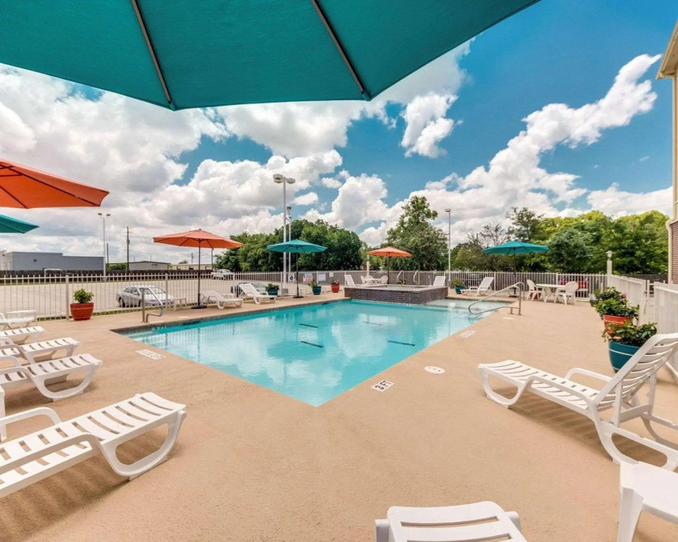 Comfort Inn & Suites Fredericksburg