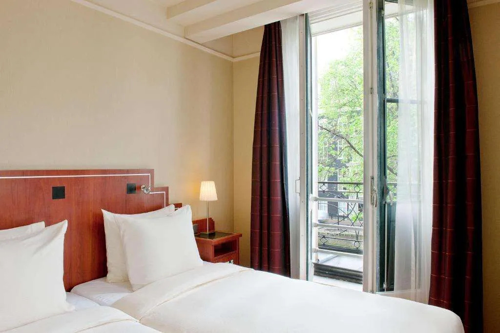 Banks Mansion - Boutique Hotel