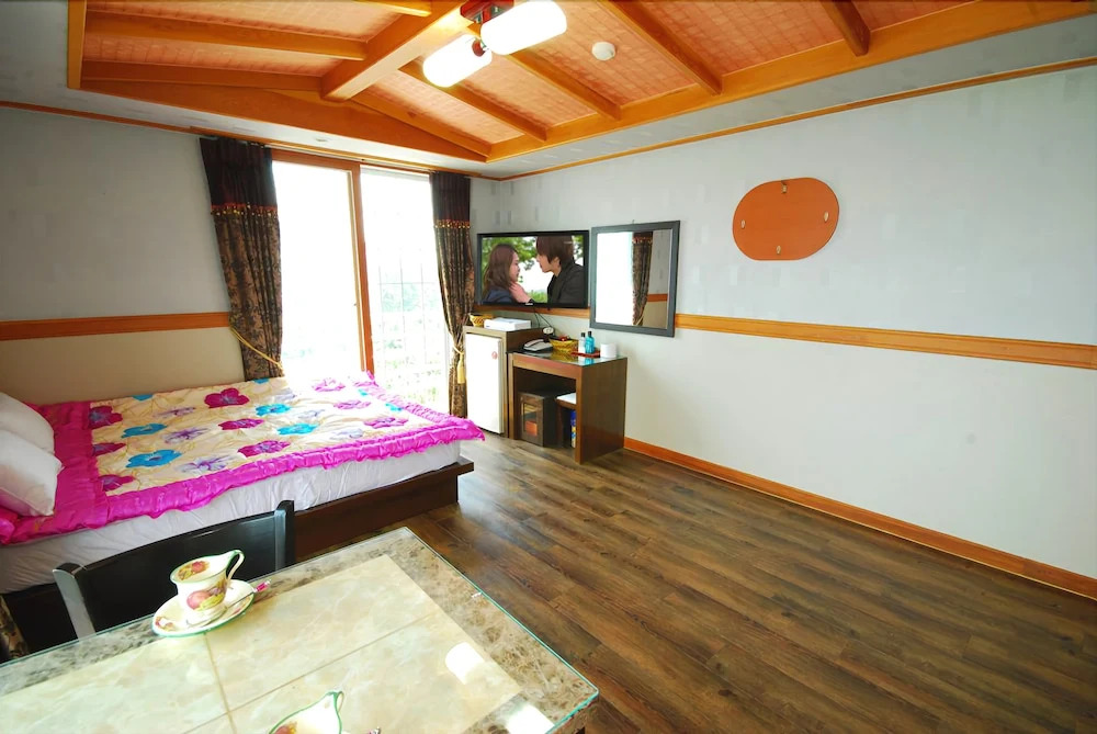 Empas Condotel
