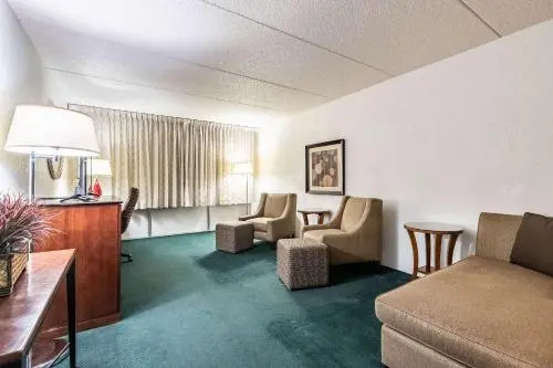 Americas Best Value Inn Albert Lea