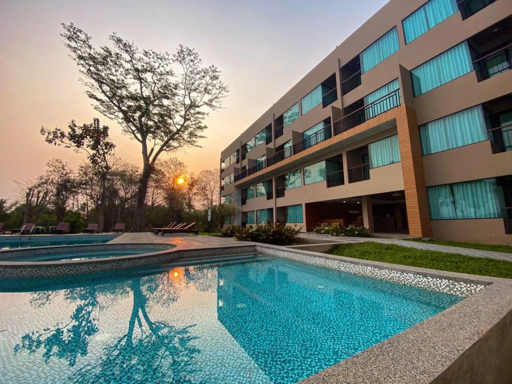 River Tree Resort