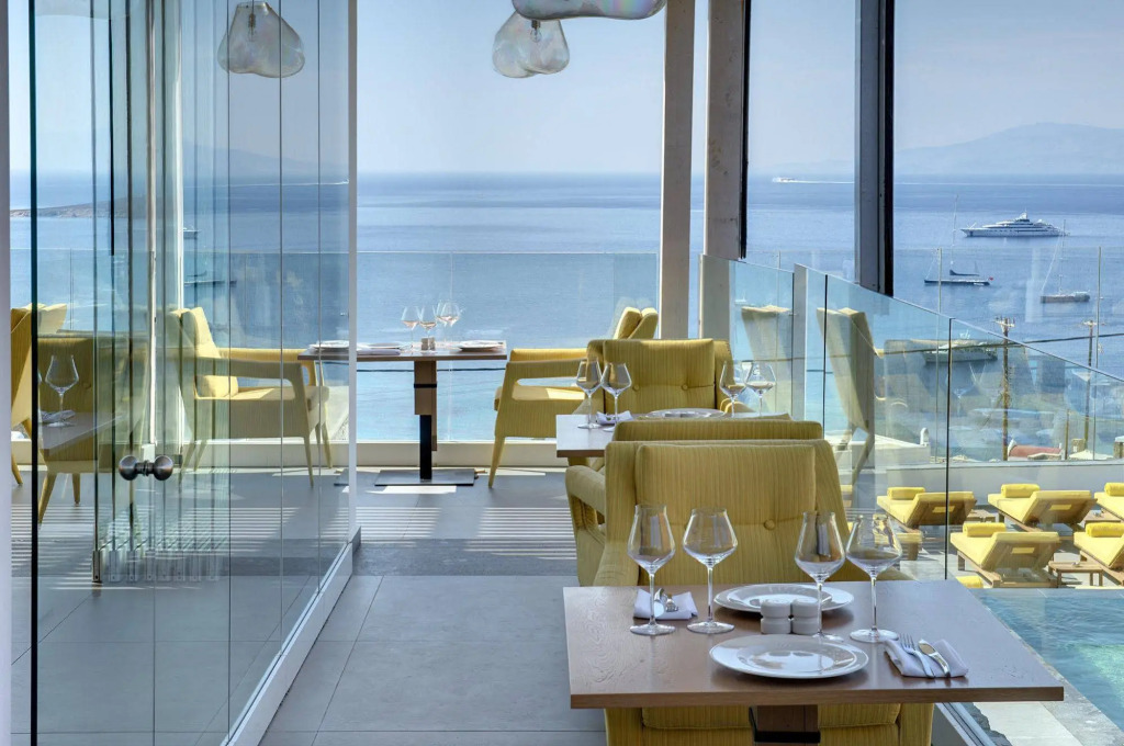 Отель Myconian Korali Relais & Chateaux
